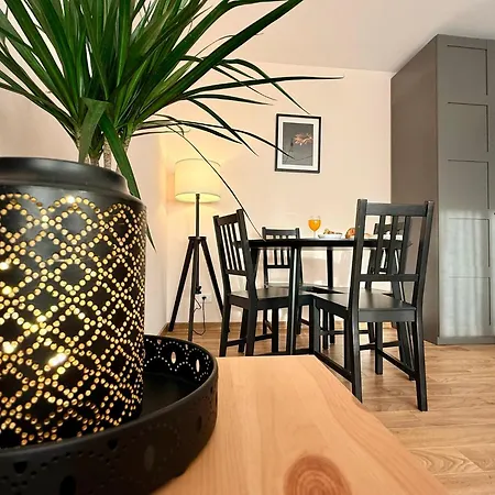 Downtown Cloud 31 With Athenee View בוקרשט